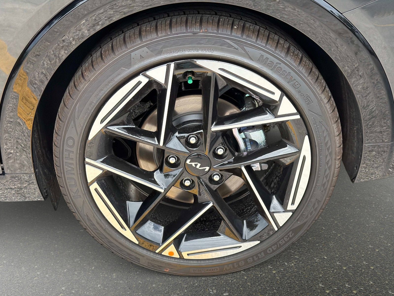 New 2026 Kia K4 GT-Line w/ GT-Line Premium Package FWD image 9