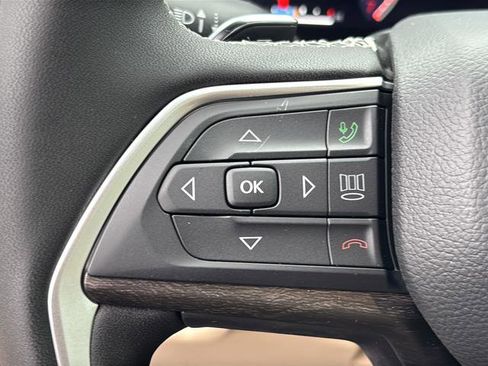 New 2025 Jeep Grand Cherokee Limited image 27