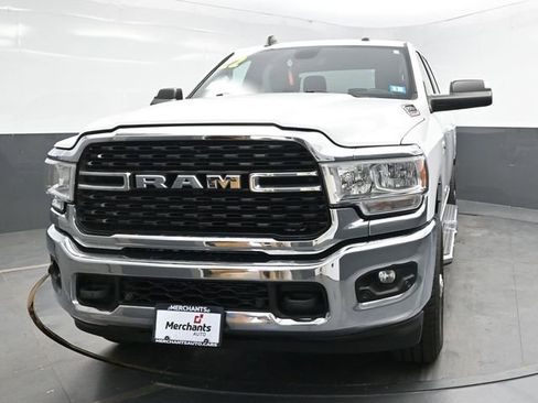 Used 2022 RAM 2500 Big Horn w/ Level 1 Equipment Group image 2