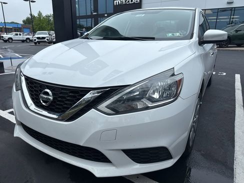 Used 2017 Nissan Sentra S FWD image 5