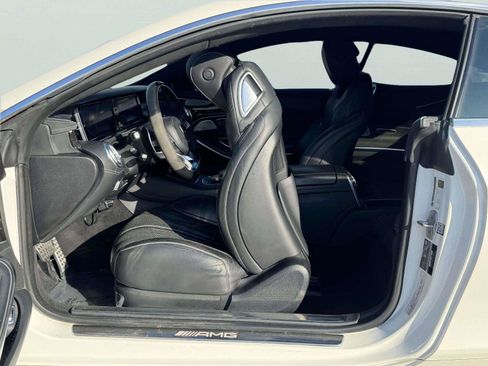 Used 2017 Mercedes-Benz S 63 AMG 4MATIC Coupe image 40