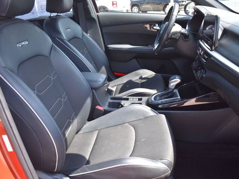 Used 2024 Kia Forte GT-Line w/ GT-Line Premium Package FWD image 13