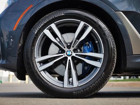Used 2021 BMW X7 M50i AWD/4WD image 21