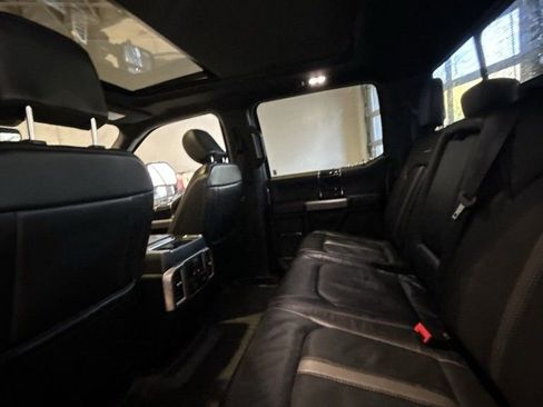 Used 2021 Ford F350 Platinum w/ Tremor Off-Road Package image 13