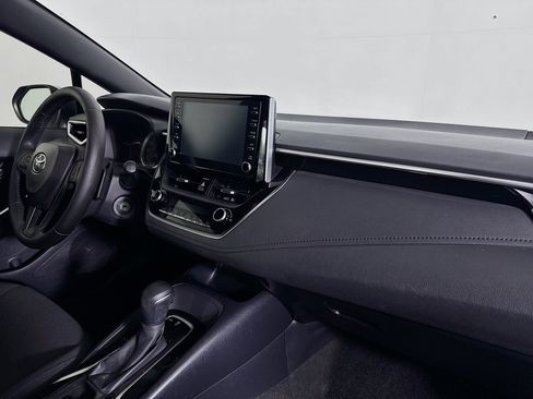 Used 2020 Toyota Corolla SE FWD image 28