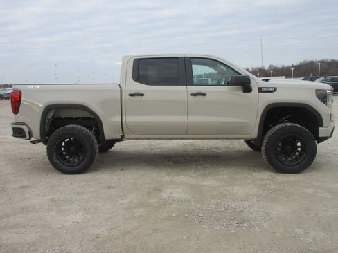 New 2026 GMC Sierra 1500 Pro w/ Graphite Edition image 3