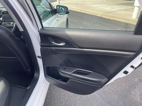 Used 2019 Honda Insight Touring image 13