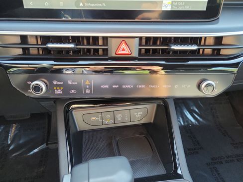 Certified 2025 Kia K5 GT-Line FWD image 32