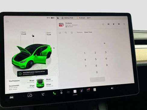 Used 2023 Tesla Model Y Performance AWD/4WD image 15