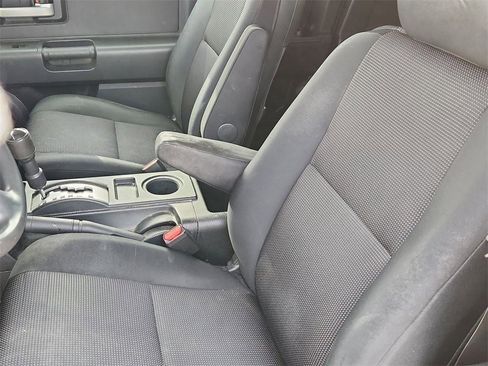 Used 2012 Toyota FJ Cruiser 4WD image 16