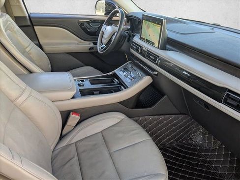 Used 2021 Lincoln Aviator Reserve w/ Equipment Group 201A image 24