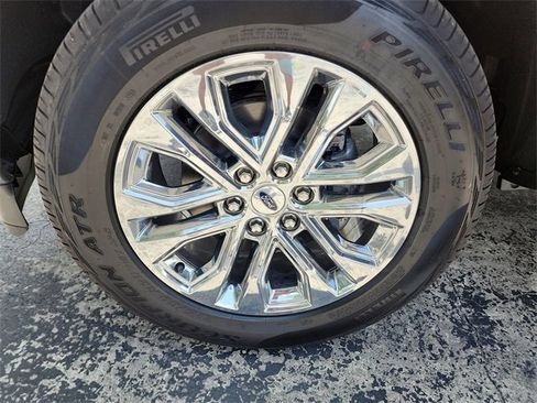 New 2024 Ford F150 XLT w/ Equipment Group 302A MID image 31