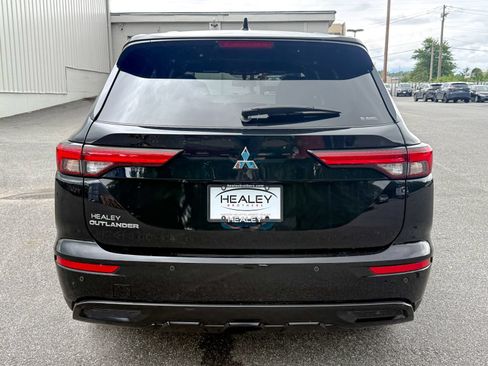 Used 2022 Mitsubishi Outlander SEL Black Edition AWD/4WD image 6