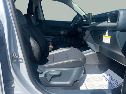 New 2026 Ford Maverick Lariat w/ Black Appearance Package AWD/4WD image 18