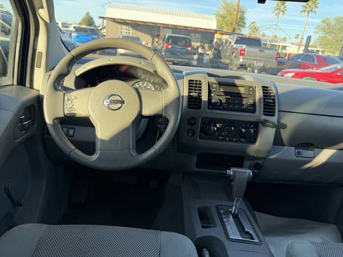 Used 2007 Nissan Frontier SE image 17