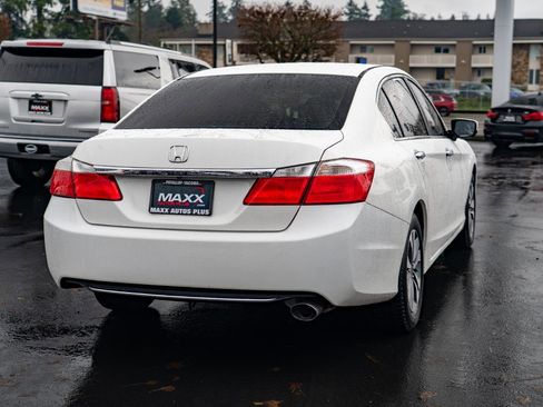 Used 2014 Honda Accord LX image 9