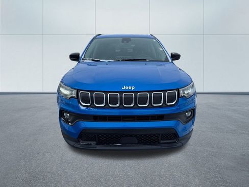 Certified 2022 Jeep Compass Latitude image 10