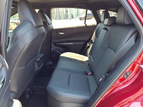 Certified 2022 Toyota Venza Limited w/ Advanced Technology Package AWD/4WD image 5