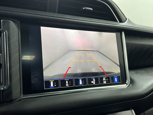 Certified 2024 GMC Yukon Denali w/ Max Trailering Package image 15