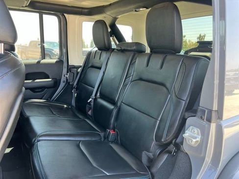 Used 2023 Jeep Wrangler Unlimited Rubicon 4xe w/ Steel Bumper Group AWD/4WD image 18