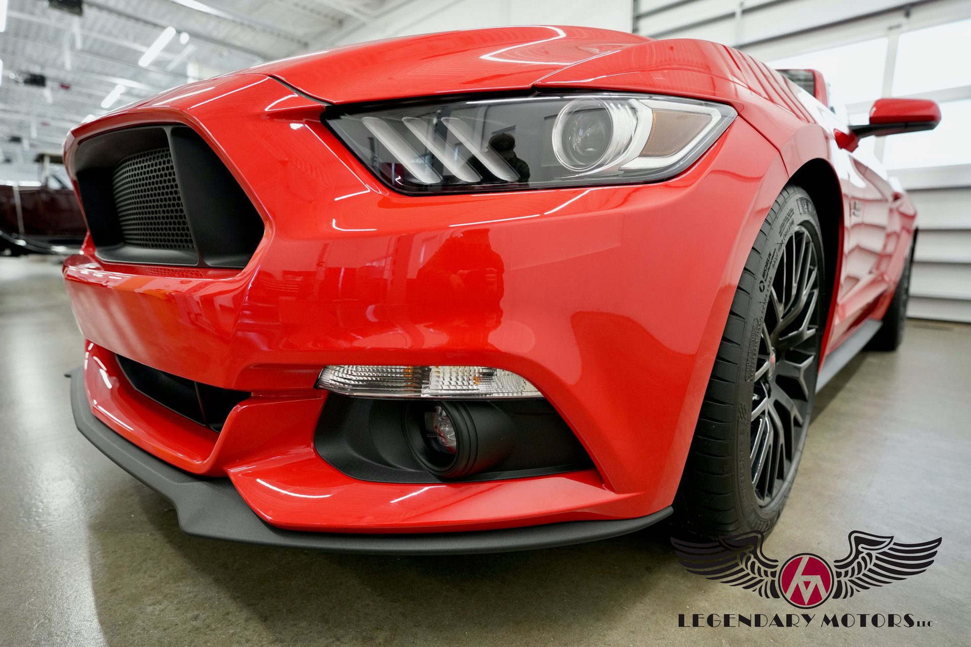 Used 2017 Ford Mustang GT RWD image 11