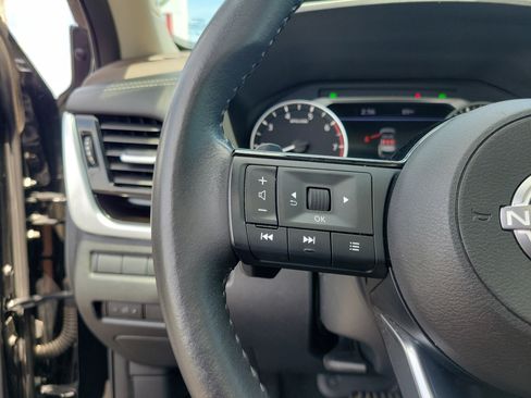 Certified 2023 Nissan Rogue SL w/ SL Premium Package AWD/4WD image 22