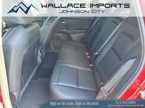 Used 2025 Nissan Murano SV AWD/4WD image 33