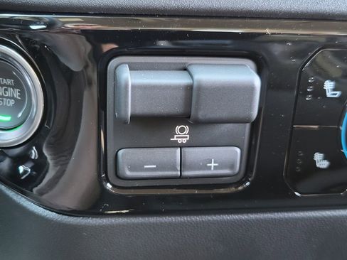 New 2026 GMC Sierra 1500 Elevation image 26