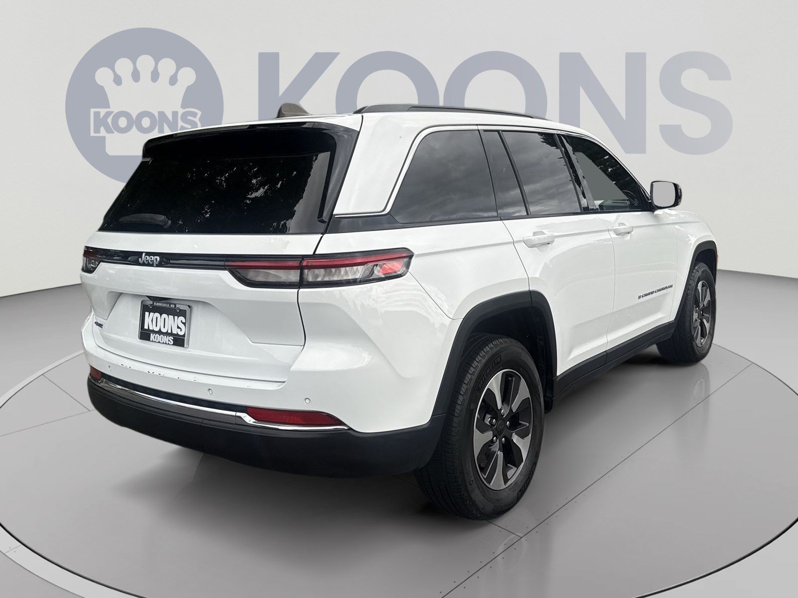 Used 2024 Jeep Grand Cherokee Limited 4xe AWD/4WD image 7
