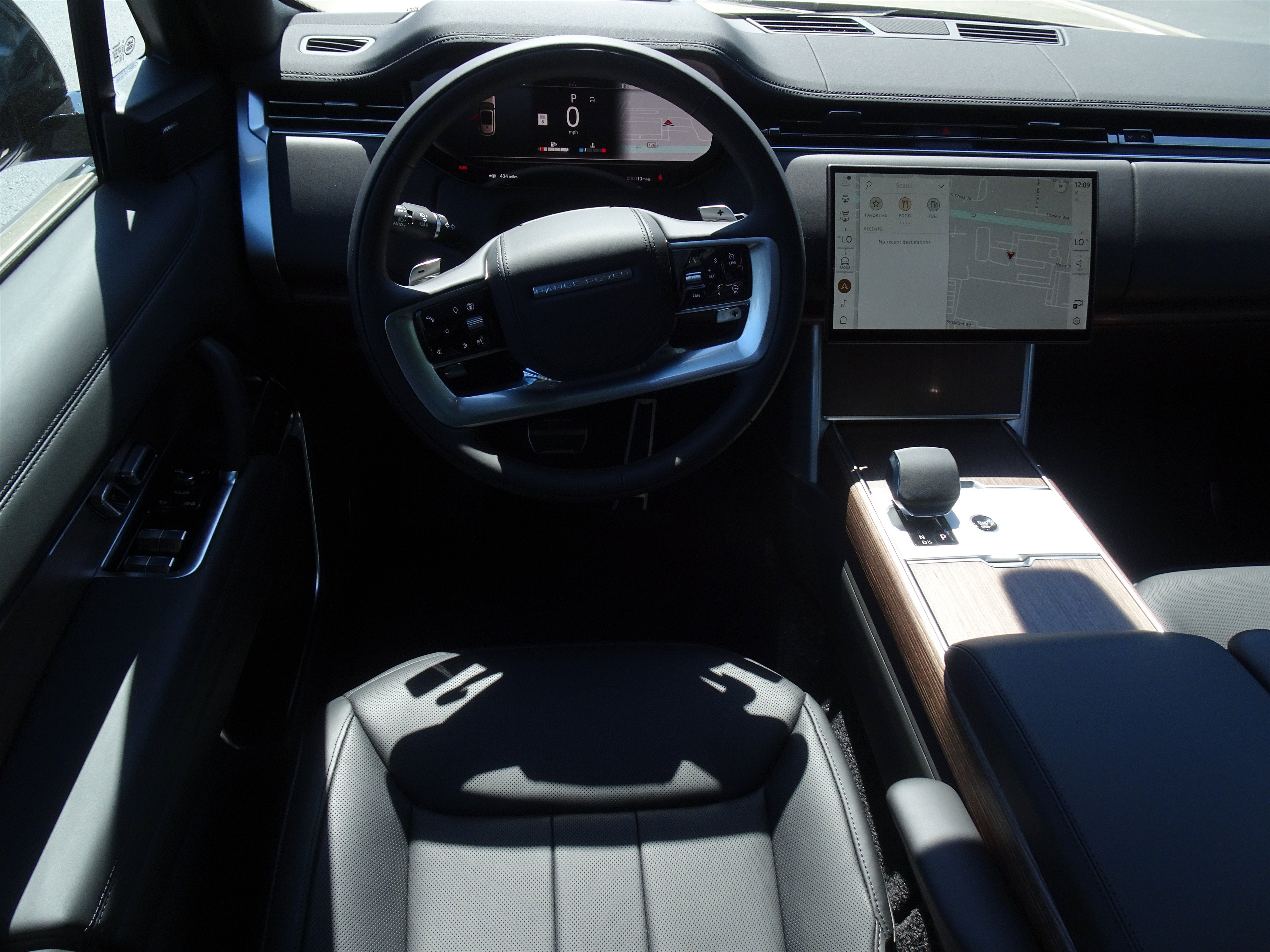 New 2026 Land Rover Range Rover SE AWD/4WD image 21