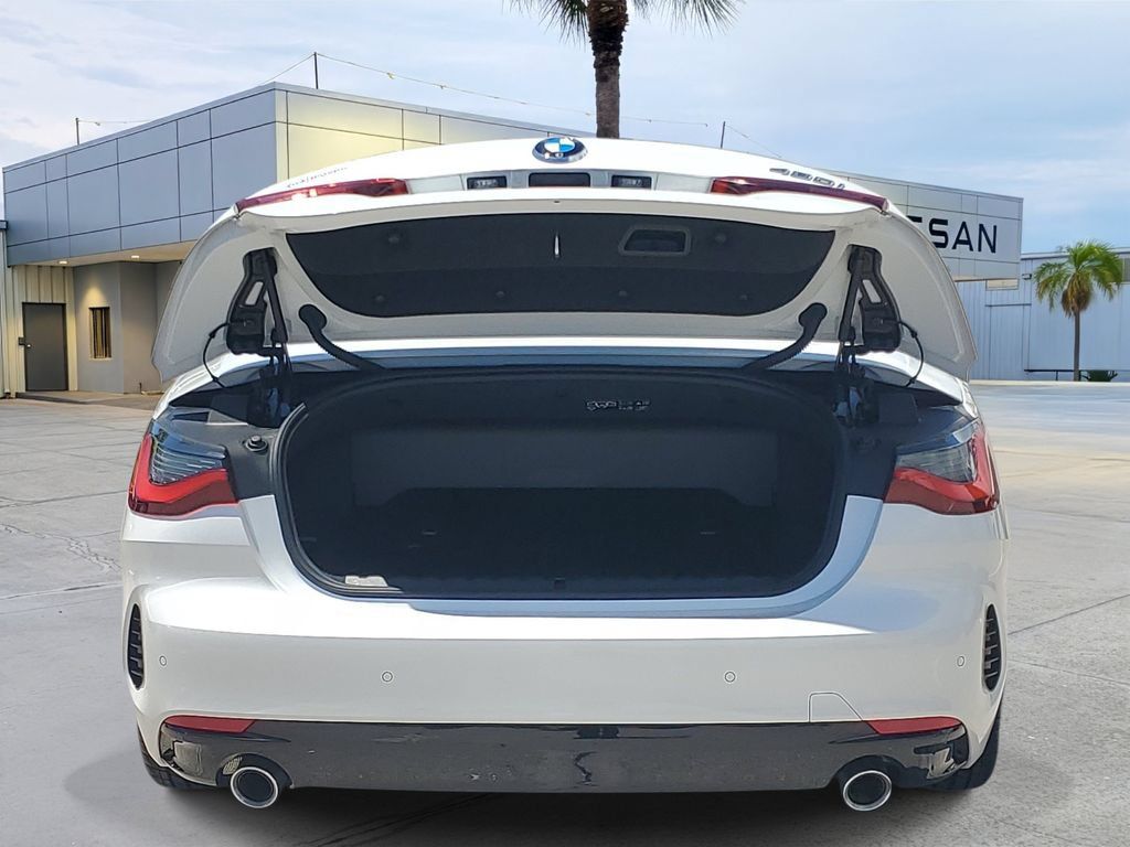 Used 2025 BMW 430i Convertible RWD image 12