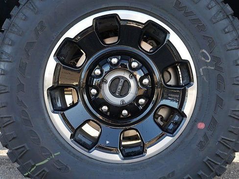 New 2026 Ford F250 Platinum w/ Tremor Off-Road Package AWD/4WD image 47