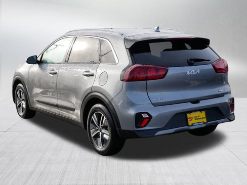 Certified 2022 Kia Niro LXS image 5