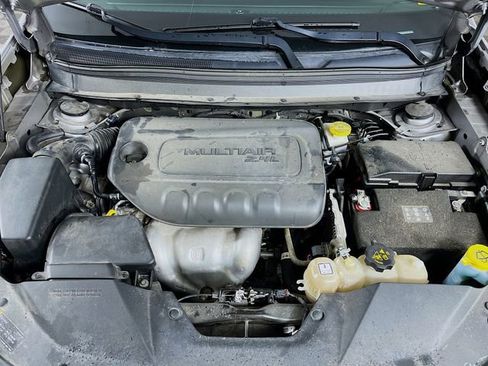 Used 2020 Jeep Cherokee Latitude Plus image 26