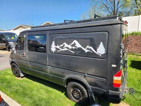 Used 2006 Dodge Sprinter 2500 w/ PWR Convenience Group RWD image 58