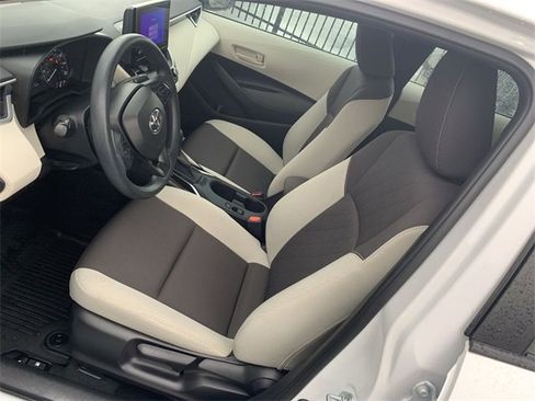 Certified 2023 Toyota Corolla LE image 18