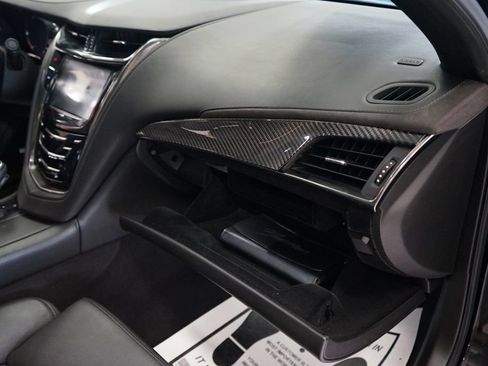 Used 2018 Cadillac CTS Vsport Premium Luxury RWD image 46