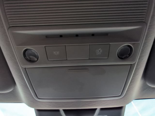 Used 2026 Nissan Sentra SV FWD image 32