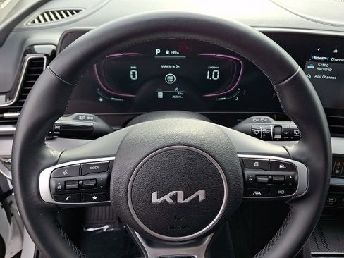 Certified 2024 Kia Sportage EX image 20