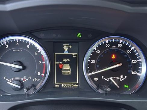 Used 2015 Toyota Highlander Limited image 11