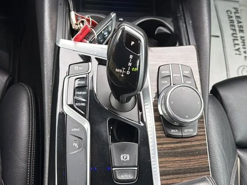 Used 2018 BMW 530e xDrive image 20