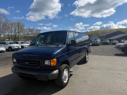 Used 2007 Ford E-350 and Econoline 350 Extended Wagon Super Duty