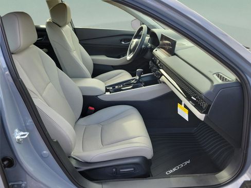 New 2026 Honda Accord Touring image 18