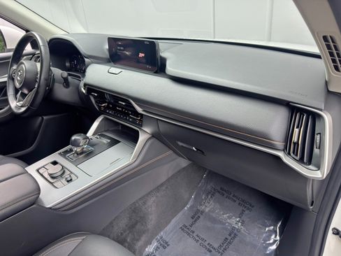 Used 2024 MAZDA CX-90 Plug-In Hybrid w/ Preferred AWD/4WD image 14