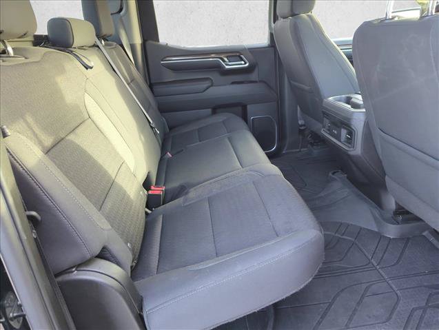 Used 2022 Chevrolet Silverado 1500 RST w/ Redline Edition AWD/4WD image 24