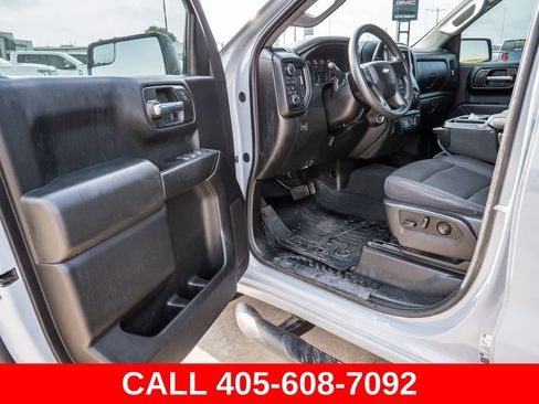 Used 2025 Chevrolet Silverado 1500 Custom w/ Turbomax Blackout Package AWD/4WD image 50