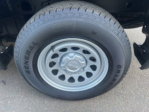 New 2026 GMC Sierra 1500 Pro image 10