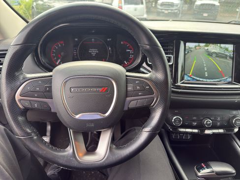 Used 2021 Dodge Durango SXT AWD/4WD image 3