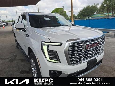 Used 2025 GMC Yukon XL Denali AWD/4WD image 1