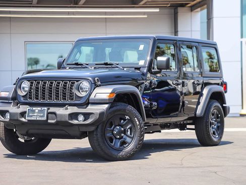 Used 2024 Jeep Wrangler Unlimited Sport AWD/4WD image 1